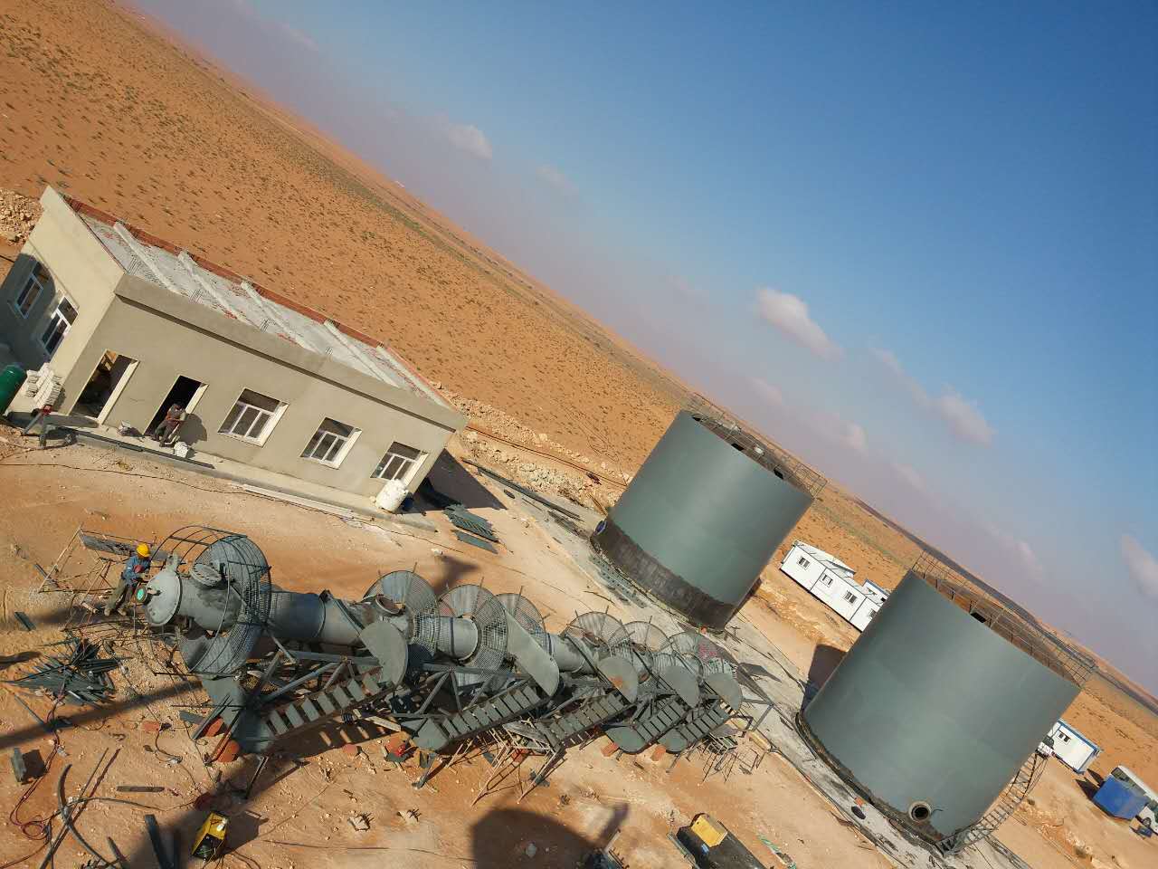 API650���ޣ�����API 650��׼������죬�㷺Ӧ����ʯ�͡���������Դ�����ʹ��޹��̡���